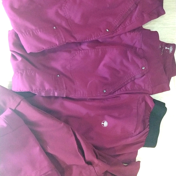 Scrub bundle 8 sets - Picture 10 of 10